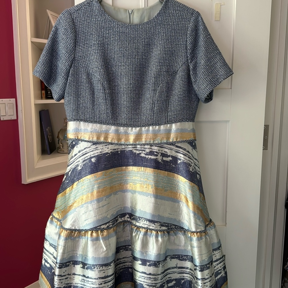 Stunning dress , made for an occasion approx size 8-10